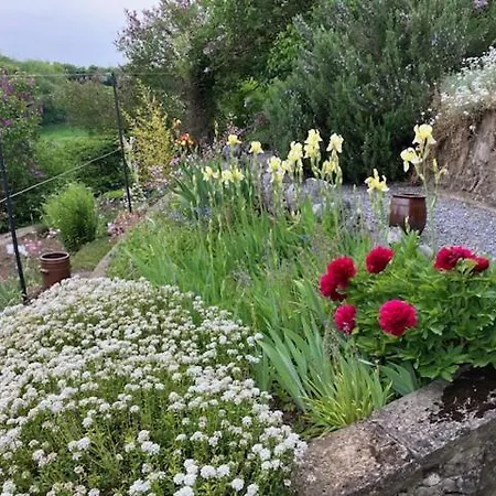 Des Rouges Terres Nyaraló
